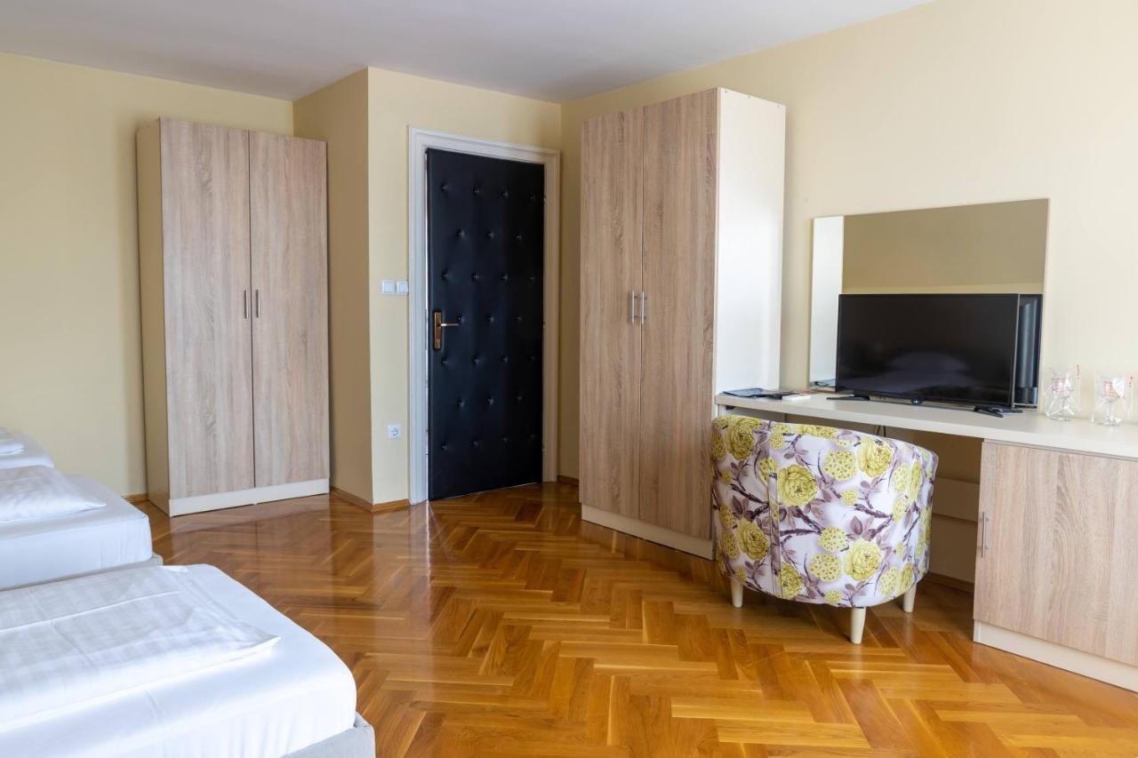 Motel Vila Bakarni Брчко Экстерьер фото