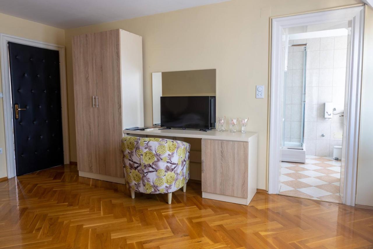 Motel Vila Bakarni Брчко Экстерьер фото